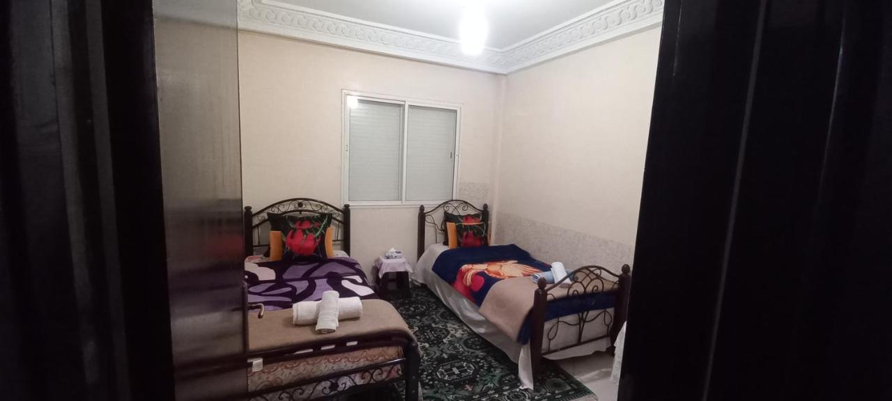 Chambre Prive Private Room Aeroport Mohamed 5 Deroua エクステリア 写真